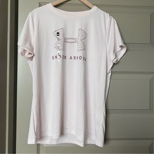 NWT Under Armour exercise  breathable Graphoc t-shirt, XL